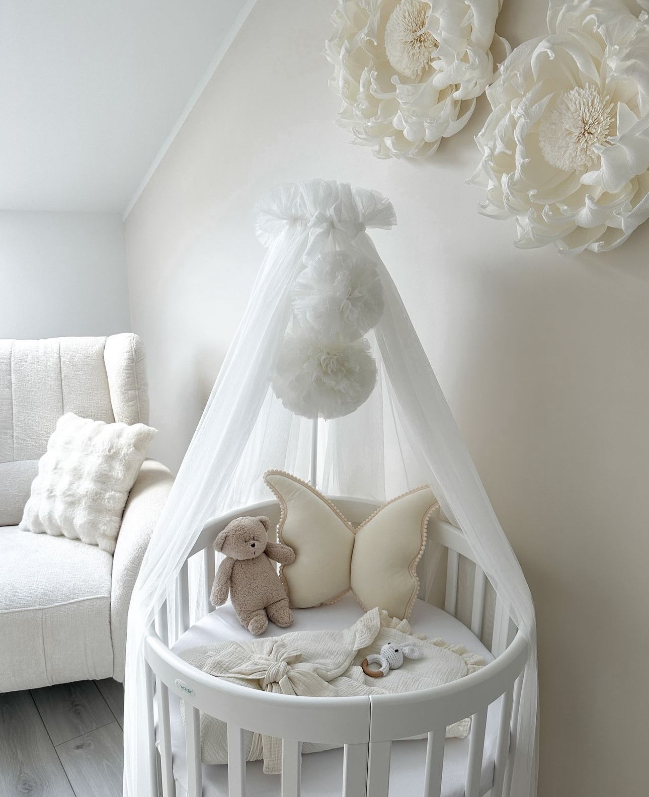 Ponpon Canopy - White